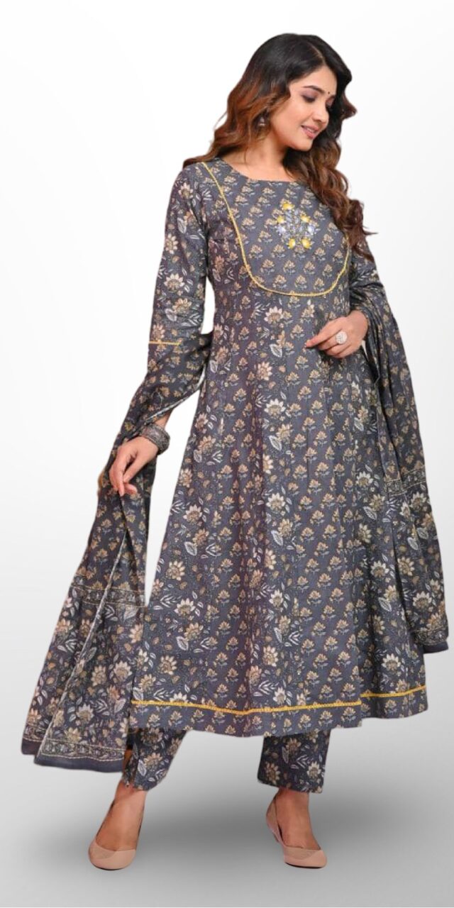 Elegant Grey Floral Cotton Suit – A Timeless Blend of Tradition & Style!
